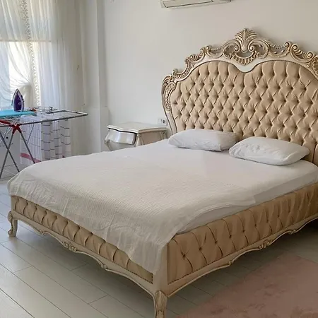 Antalya'nin Kalbinde Bueyueleyici Bir Siginak Apartmán Antalya