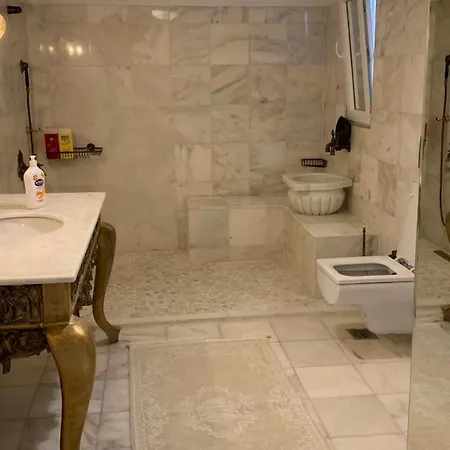 Antalya'nin Kalbinde Bueyueleyici Bir Siginak Apartment *